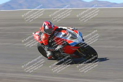 media/Oct-01-2023-SoCal Trackdays (Sun) [[4c570cc352]]/Bowl (1020am)/